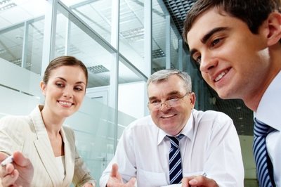 商務(wù)信息咨詢(xún) 賦能企業(yè)決策的智慧導(dǎo)航